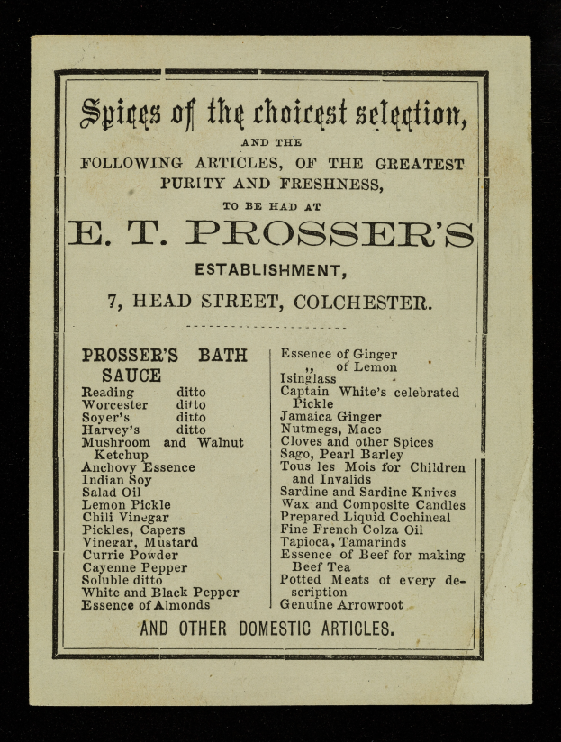 Ein schwarzer Hintergrund mit einem Papier in der Mitte, auf dem steht "Gewürze der feinsten Auswahl, folgende Artikel der größten Reinheit und Frische bei E.T. Prosser's zu haben".