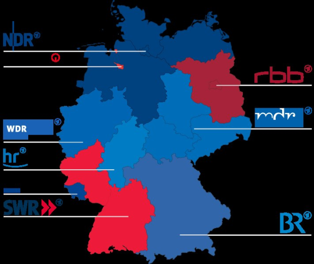 Eine Deutschlandkarte mit Bundesländern in rot und blau markiert, um die Ergebnisse der Wahl 2016 anzuzeigen, einschließlich der Namen der Kandidaten und weiterer Einzelheiten zum Wahltermin.