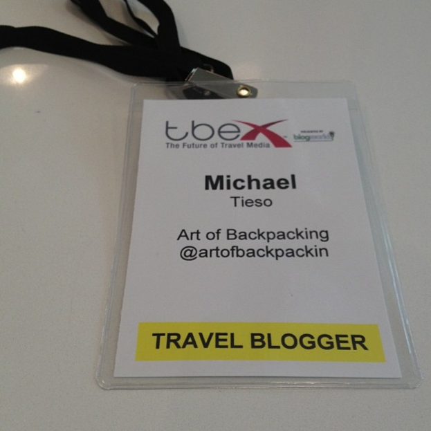 Personalausweis eines Reise-Bloggers mit Foto, Namen und Beruf.