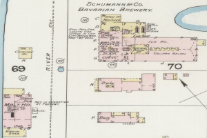 Eine Karte der Schumann & Co Bayerischen Brauerei mit Text und Zahlen, die den Standort der Brauerei angeben.