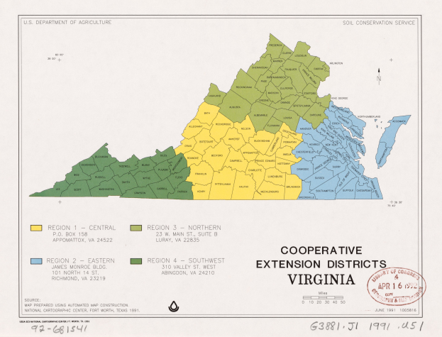 Eine Karte von Virginia mit verschiedenen Farben, die die kooperativen Erweiterungsbezirke darstellen, beschriftet mit 'Kooperative Erweiterungsbezirke Virginia'.